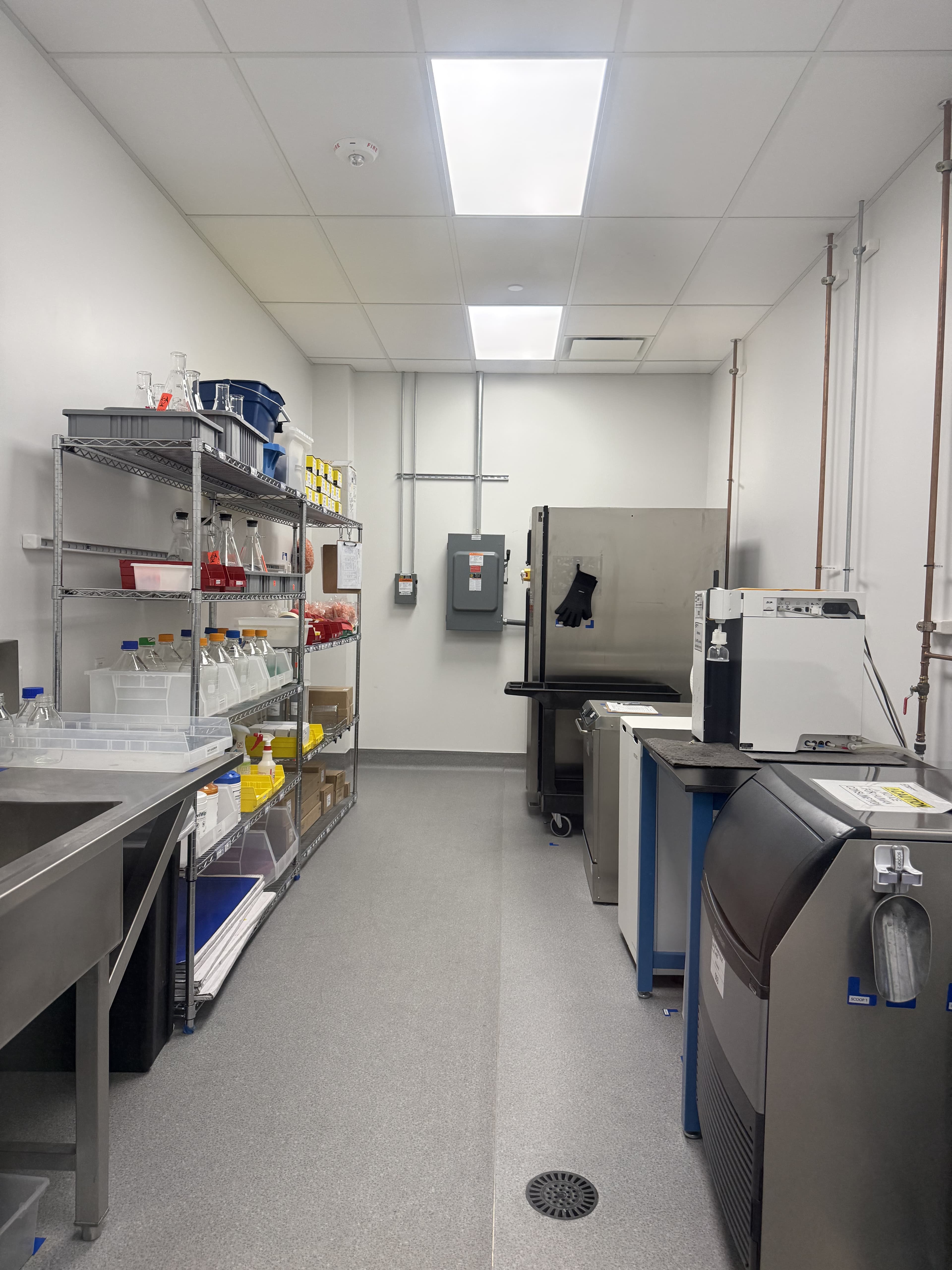 Twenty Seven Labs reagent storage and sample preparation lab, Hayward CA